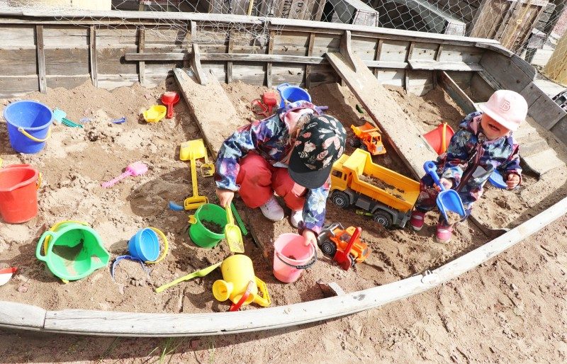 pubniska+ahvenanmaa+leikkipaikka